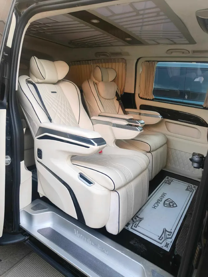 2021 Mercedes-Benz Vito 2.0T 211HP L4 9AT,autocango,china used car exporter,china ev exporter,chinese used car exporter,chinese used ev exporter