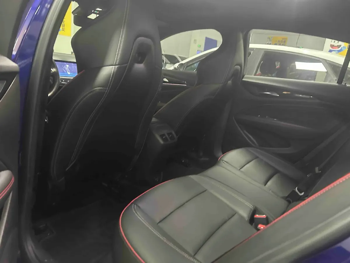 2021 Buick Regal 2.0T 237HP L4 9AT,autocango,china used car exporter,china ev exporter,chinese used car exporter,chinese used ev exporter