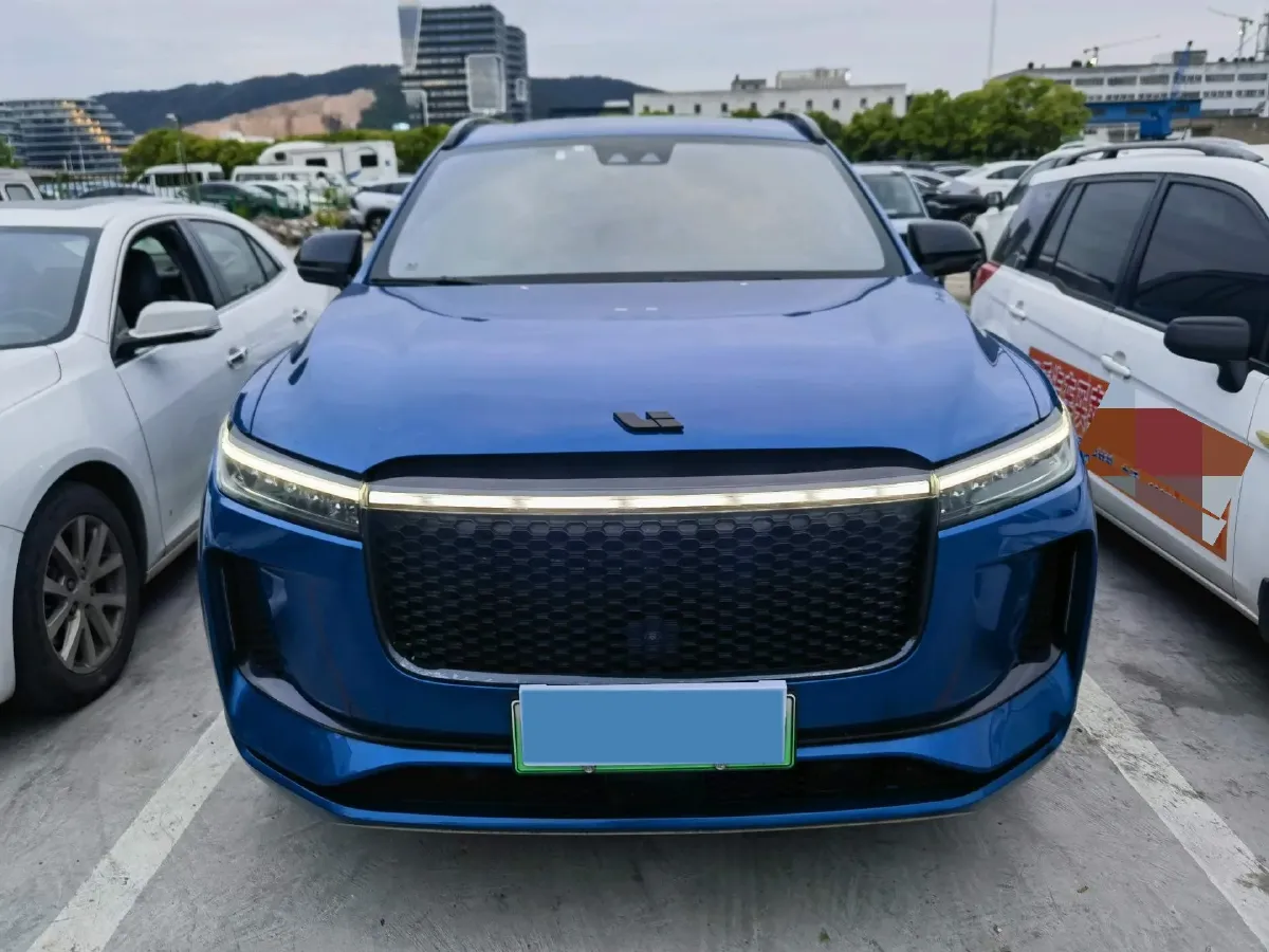 2020 Li ONE Range Extended 131HP REEV 40.5KWH,autocango,china used car exporter,china ev exporter,chinese used car exporter,chinese used ev exporter