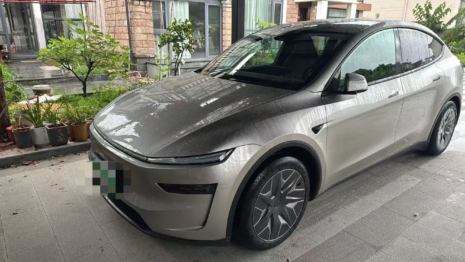 2025 Tesla Model Y L BEV,autocango,china used car exporter,china ev exporter,chinese used car exporter,chinese used ev exporter
