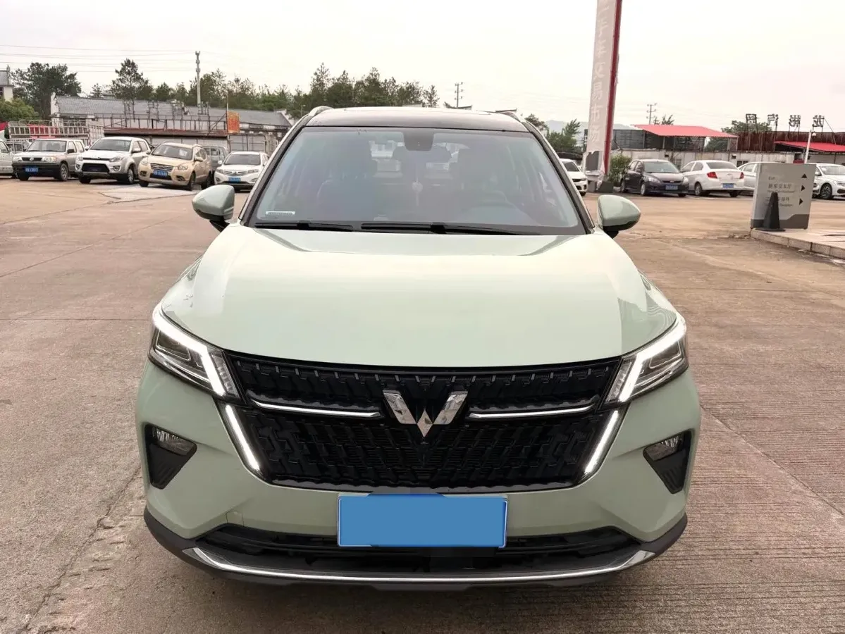 2021 WuLing XingChen 1.5T 147HP L4 CVT,autocango,china used car exporter,china ev exporter,chinese used car exporter,chinese used ev exporter