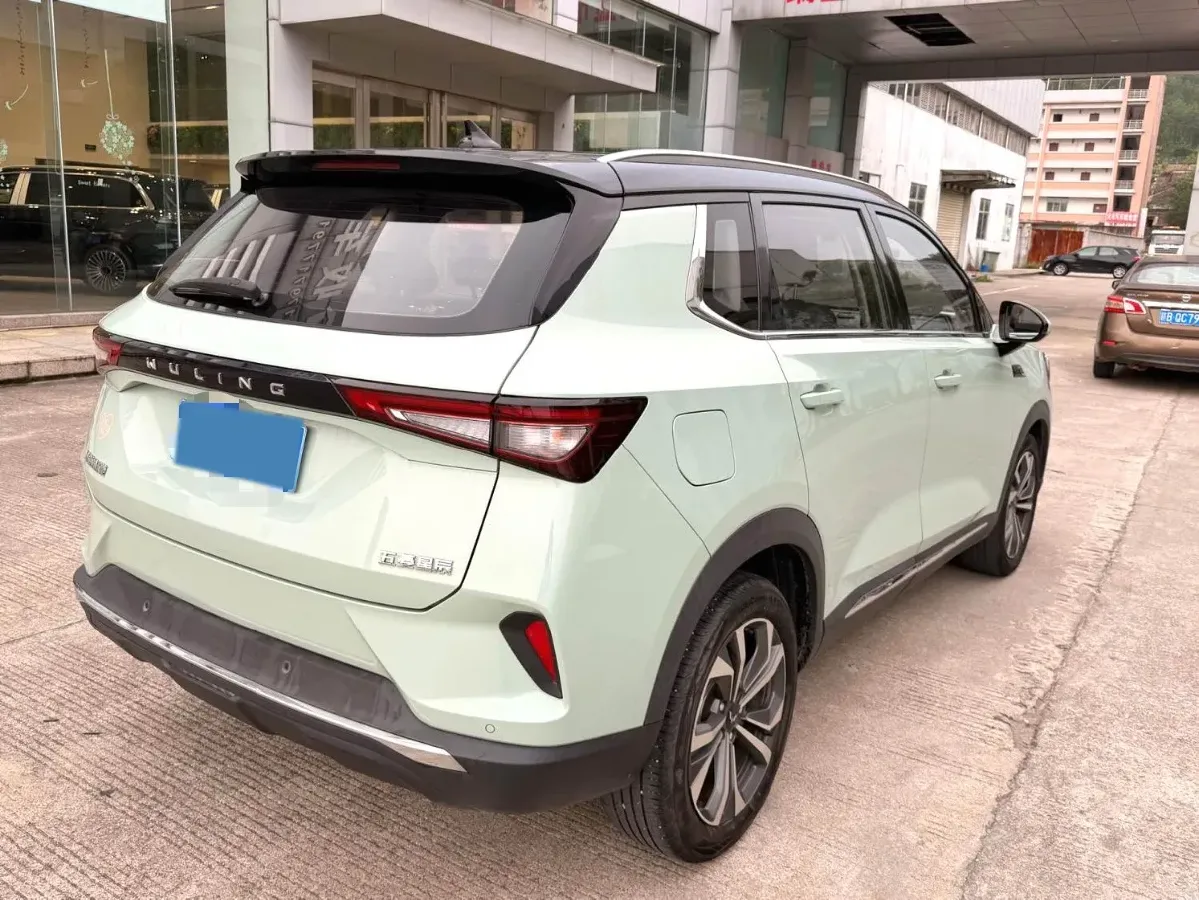 2021 WuLing XingChen 1.5T 147HP L4 CVT,autocango,china used car exporter,china ev exporter,chinese used car exporter,chinese used ev exporter