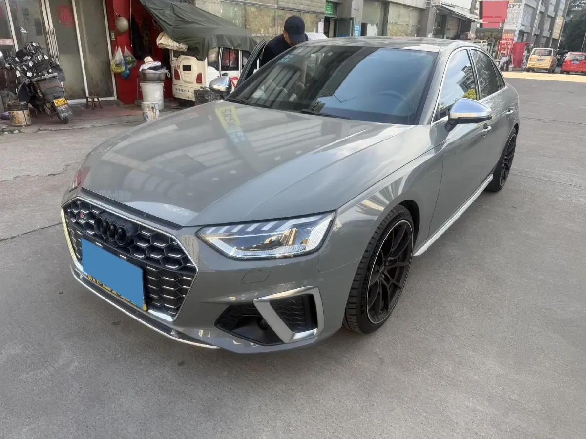 2022 Audi S4 3.0T 354HP V6 8AT,autocango,china used car exporter,china ev exporter,chinese used car exporter,chinese used ev exporter