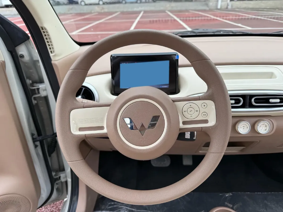 2025 WuLing HongGuang MINI EV BEV 16.2KWH,autocango,china used car exporter,china ev exporter,chinese used car exporter,chinese used ev exporter