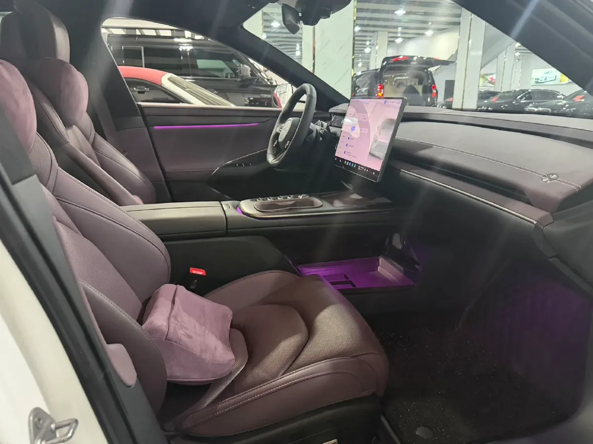 2024 MI SU7 BEV 101KWH,autocango,china used car exporter,china ev exporter,chinese used car exporter,chinese used ev exporter