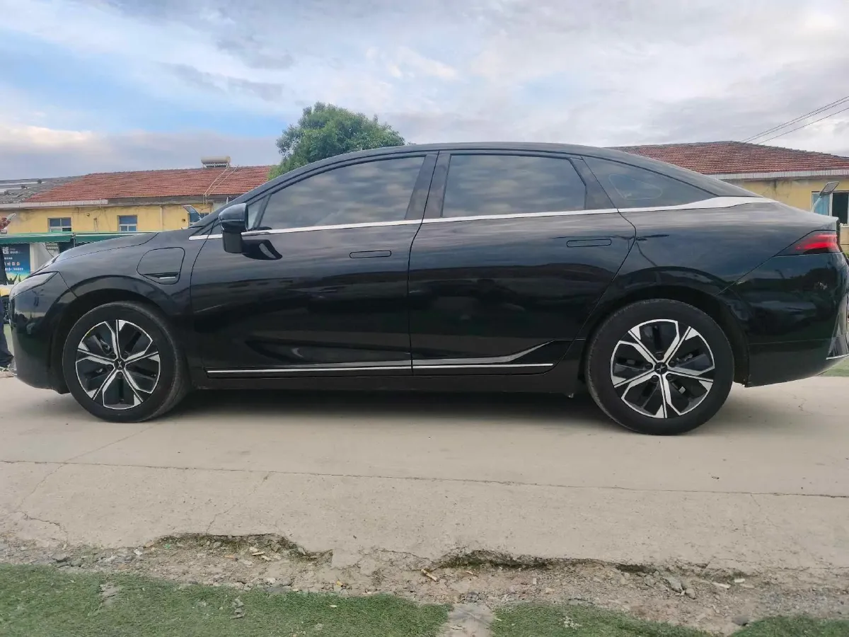 2021 ChangAn UNI-K 2.0T 233HP L4 8AT,autocango,china used car exporter,china ev exporter,chinese used car exporter,chinese used ev exporter