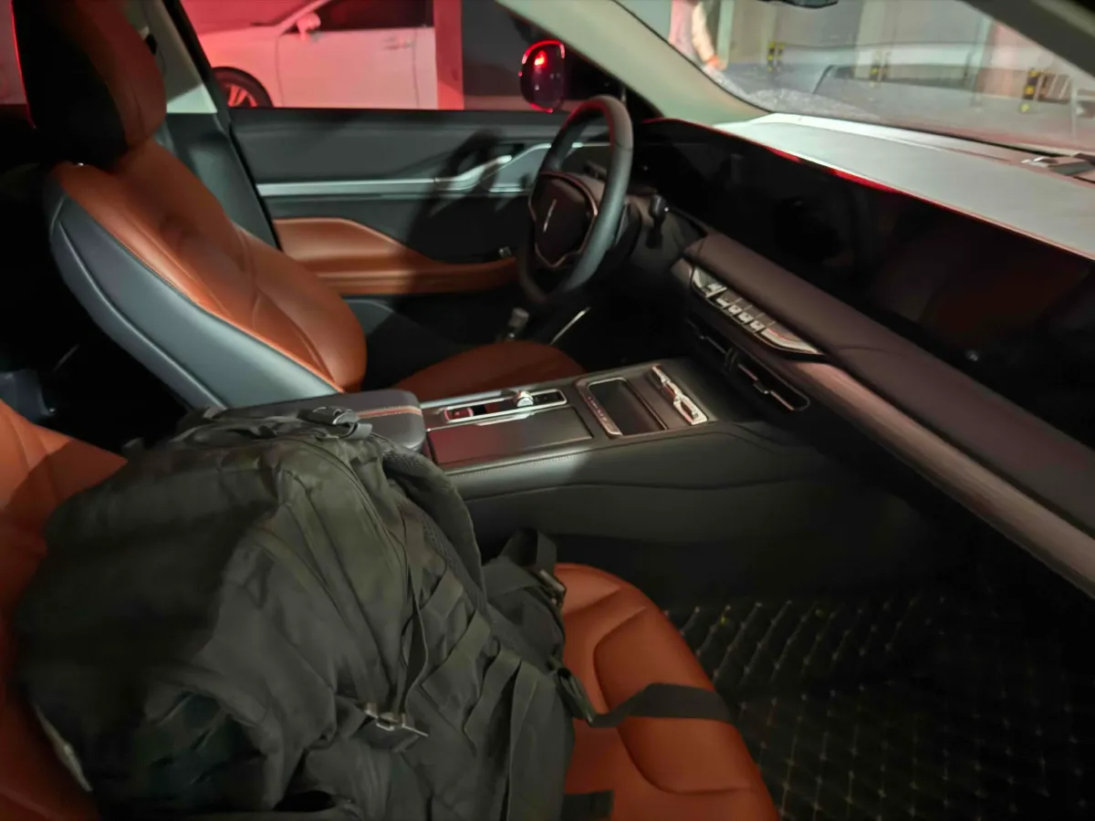 2025 Lincoln Z 2.0T 261HP L4 8AT,autocango,china used car exporter,china ev exporter,chinese used car exporter,chinese used ev exporter