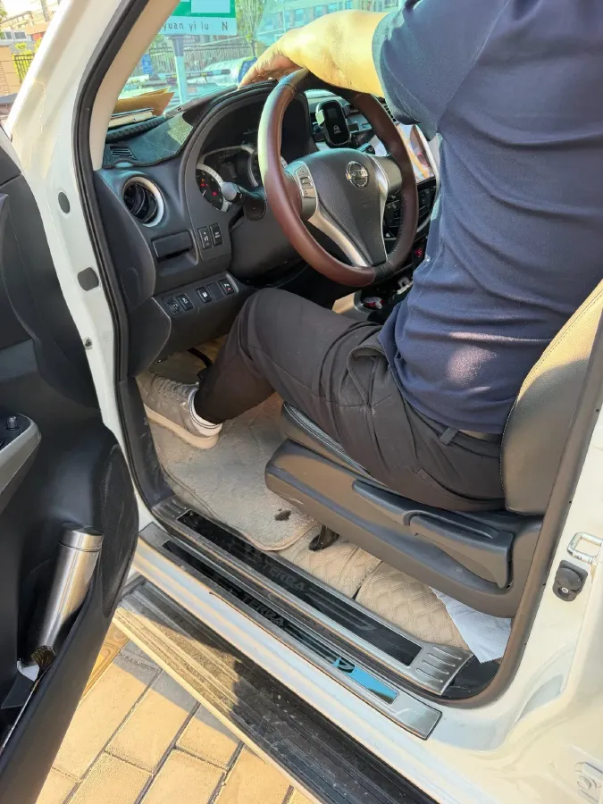 2020 Nissan Terra 2.5L 193HP L4 7AT,autocango,china used car exporter,china ev exporter,chinese used car exporter,chinese used ev exporter