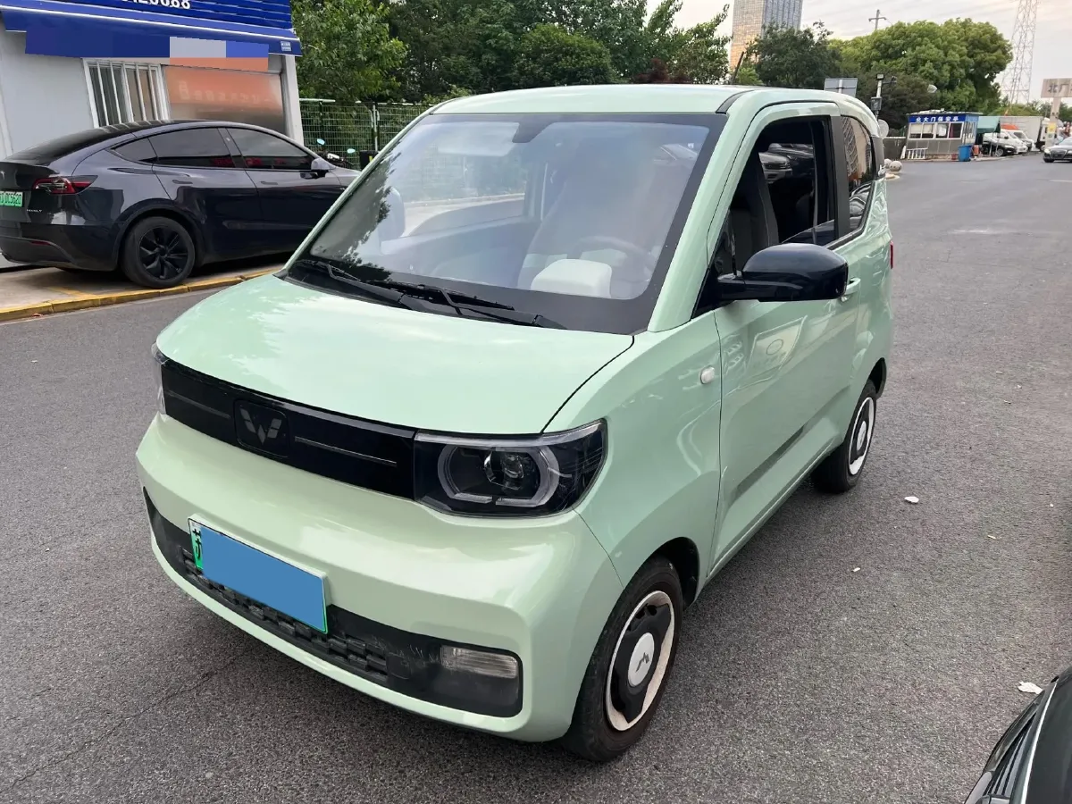 2022 WuLing HongGuang MINI EV BEV 9KWH,autocango,china used car exporter,china ev exporter,chinese used car exporter,chinese used ev exporter