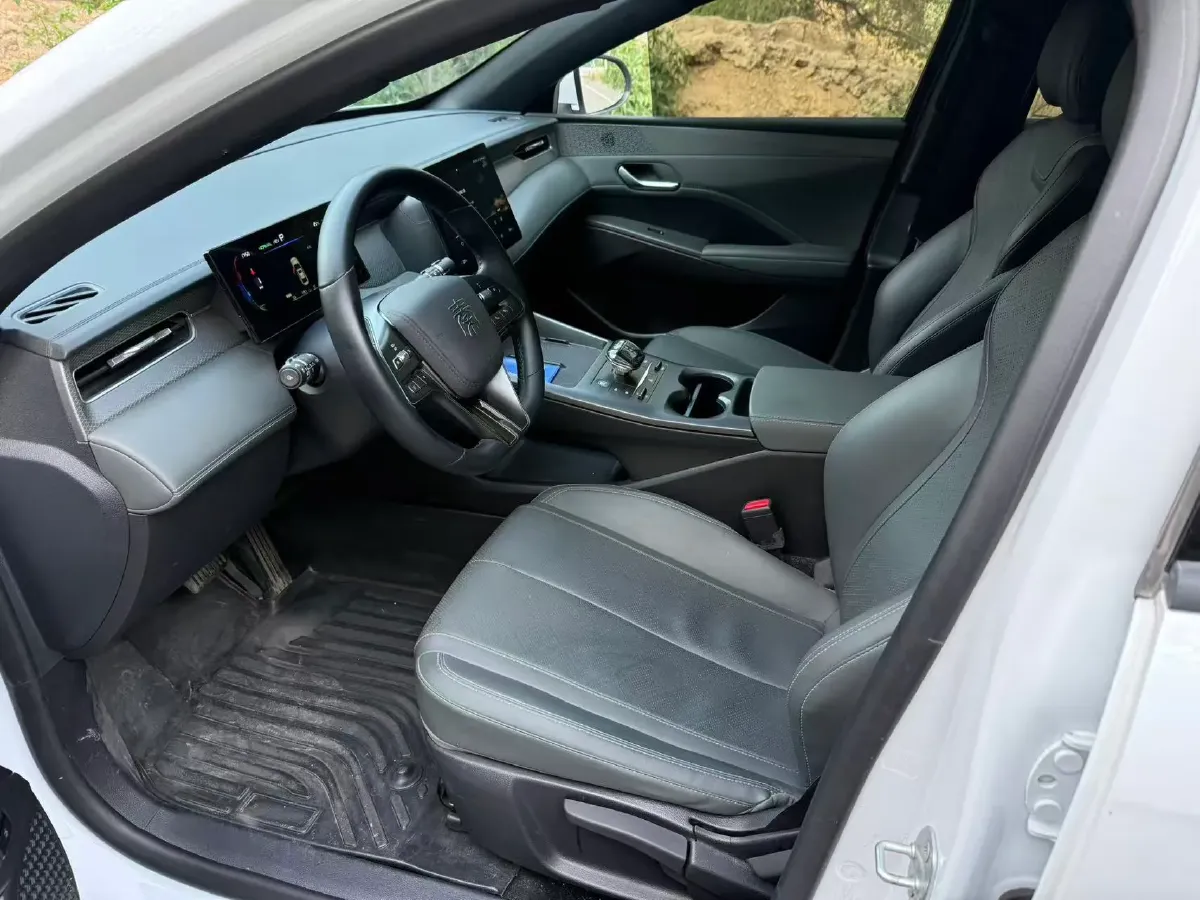 2025 BYD Seal05 DM-i 1.5L 101HP L4 E-CVT PHEV 7.68KWH,autocango,china used car exporter,china ev exporter,chinese used car exporter,chinese used ev exporter
