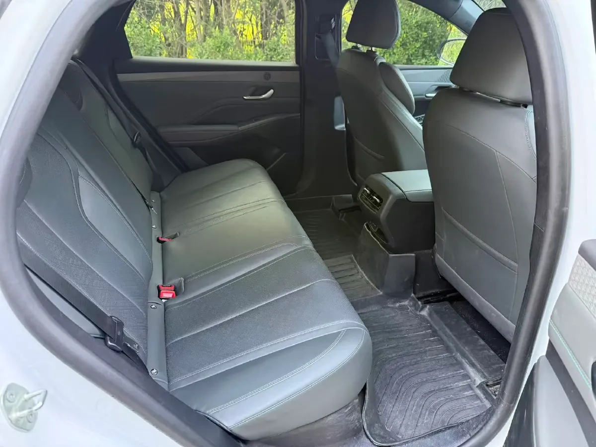 2025 BYD Seal05 DM-i 1.5L 101HP L4 E-CVT PHEV 7.68KWH,autocango,china used car exporter,china ev exporter,chinese used car exporter,chinese used ev exporter