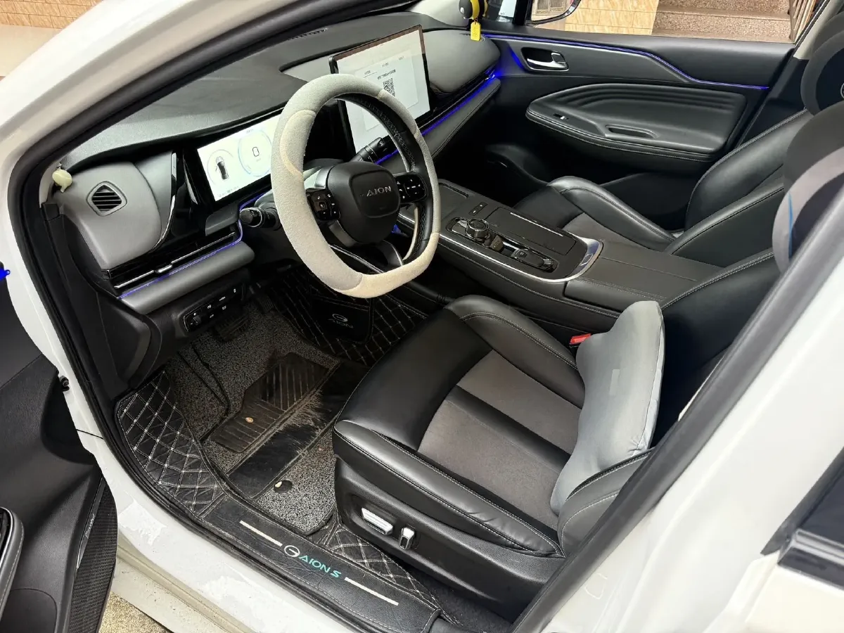 2022 LYNK&CO 02 2.0T 190HP L4 7DCT,autocango,china used car exporter,china ev exporter,chinese used car exporter,chinese used ev exporter