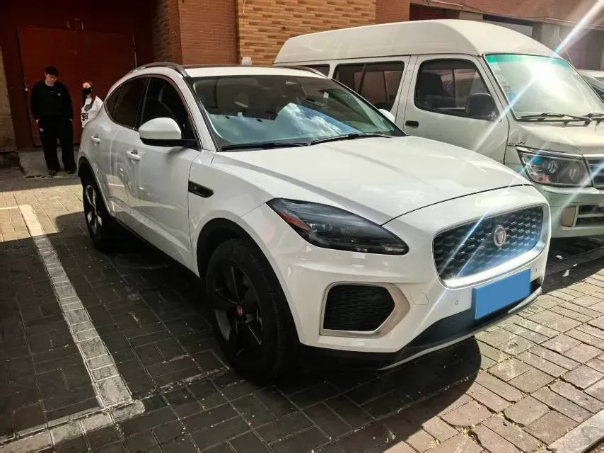 2024 Jaguar E-PACE 1.5T 200HP L3 8AT,autocango,china used car exporter,china ev exporter,chinese used car exporter,chinese used ev exporter