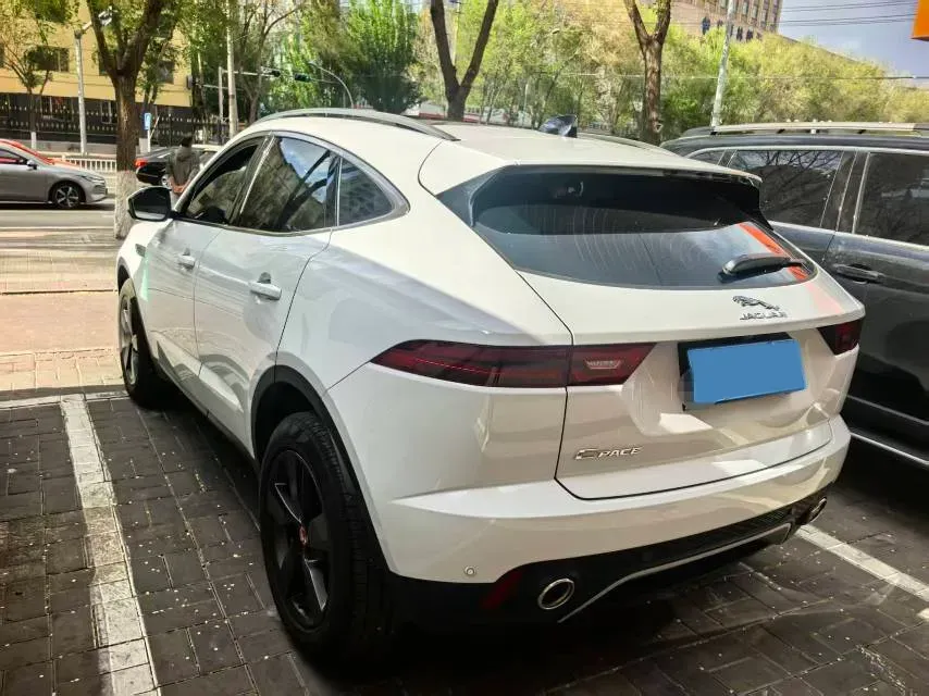 2024 Jaguar E-PACE 1.5T 200HP L3 8AT,autocango,china used car exporter,china ev exporter,chinese used car exporter,chinese used ev exporter