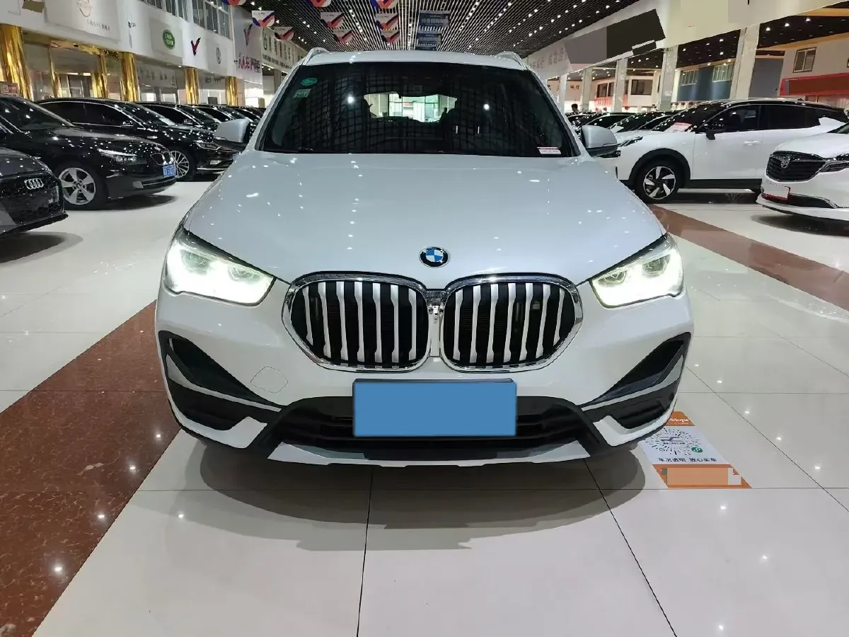 2021 BMW X1 1.5T 140HP L3 7DCT,autocango,china used car exporter,china ev exporter,chinese used car exporter,chinese used ev exporter