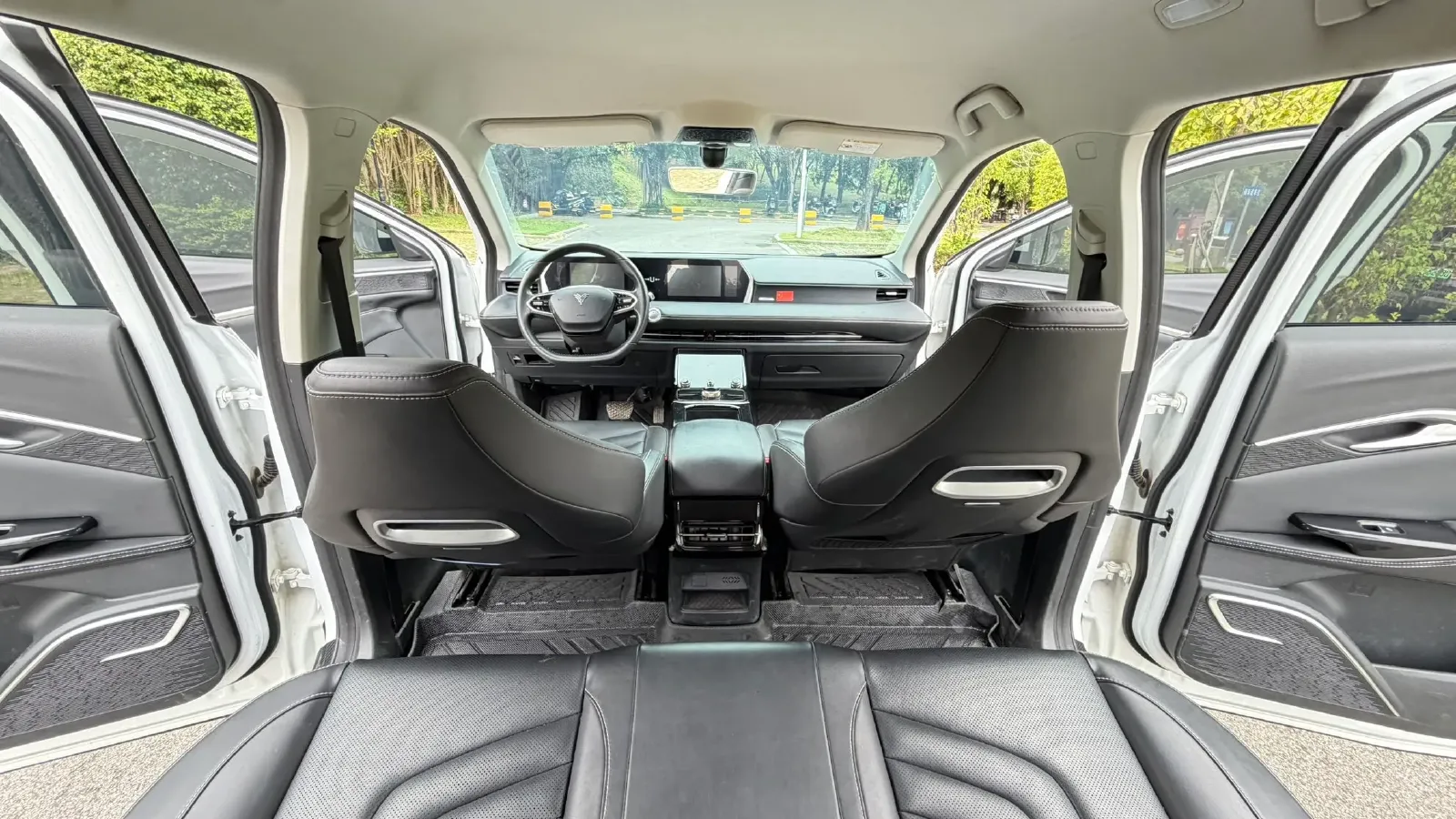 2022 MG ONE 1.5T 181HP L4 CVT,autocango,china used car exporter,china ev exporter,chinese used car exporter,chinese used ev exporter