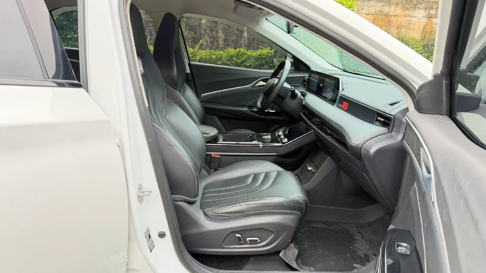 2022 MG ONE 1.5T 181HP L4 CVT,autocango,china used car exporter,china ev exporter,chinese used car exporter,chinese used ev exporter