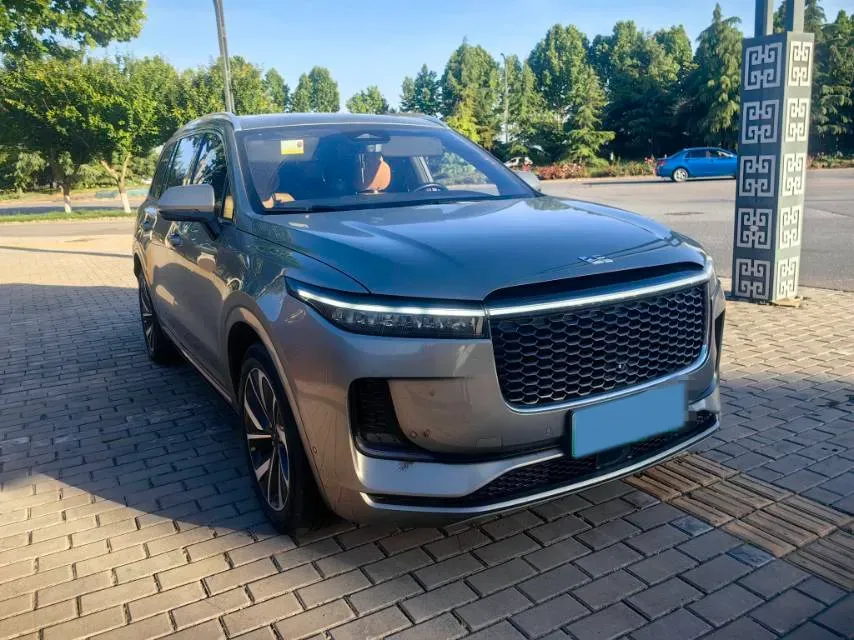 2021 Li ONE Range Extended 131HP REEV 40.5KWH,autocango,china used car exporter,china ev exporter,chinese used car exporter,chinese used ev exporter