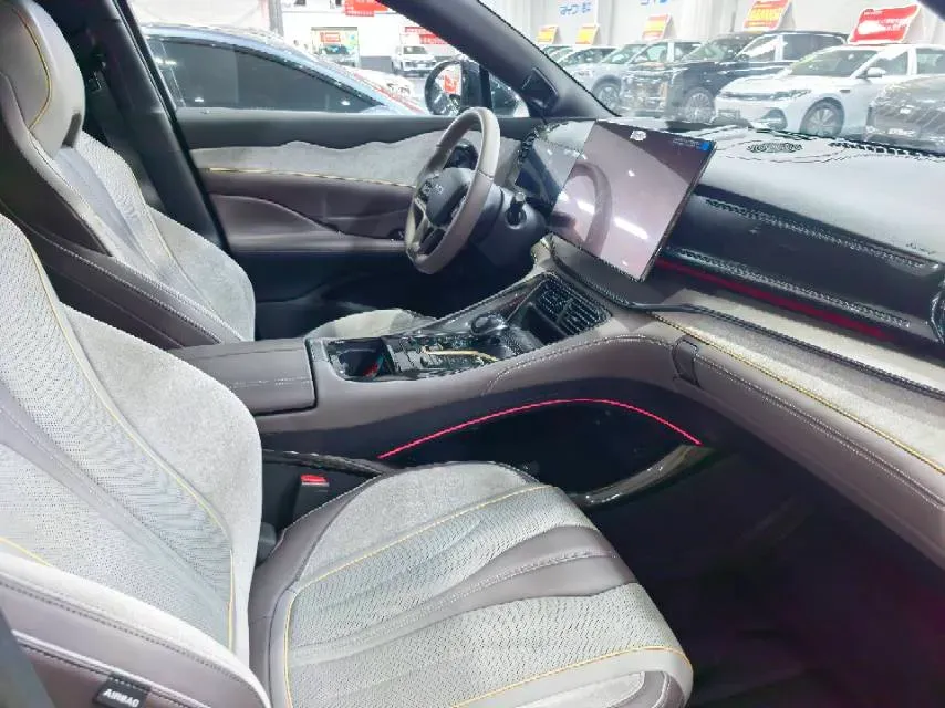 2024 BYD Frigate 07 1.5T 139HP L4 E-CVT PHEV 36.8KWH,autocango,china used car exporter,china ev exporter,chinese used car exporter,chinese used ev exporter
