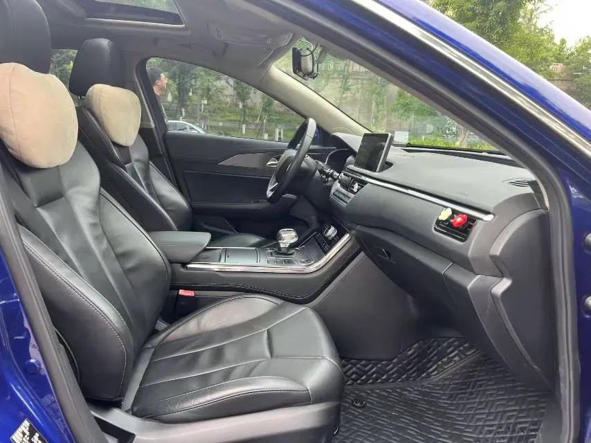 2020 HongQi H5 1.5T 169HP L4 7DCT,autocango,china used car exporter,china ev exporter,chinese used car exporter,chinese used ev exporter