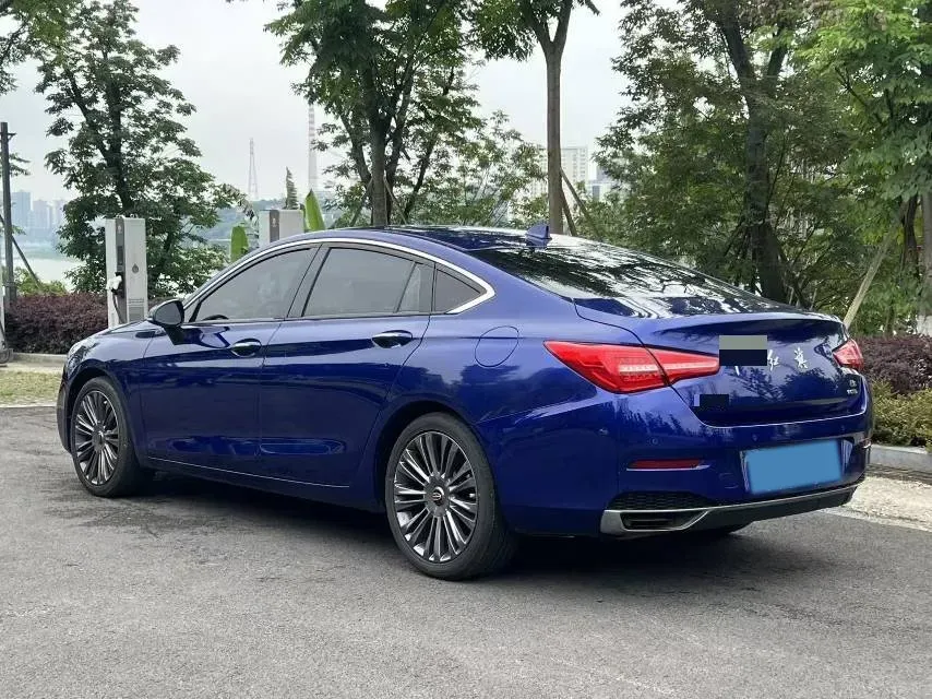 2020 HongQi H5 1.5T 169HP L4 7DCT,autocango,china used car exporter,china ev exporter,chinese used car exporter,chinese used ev exporter