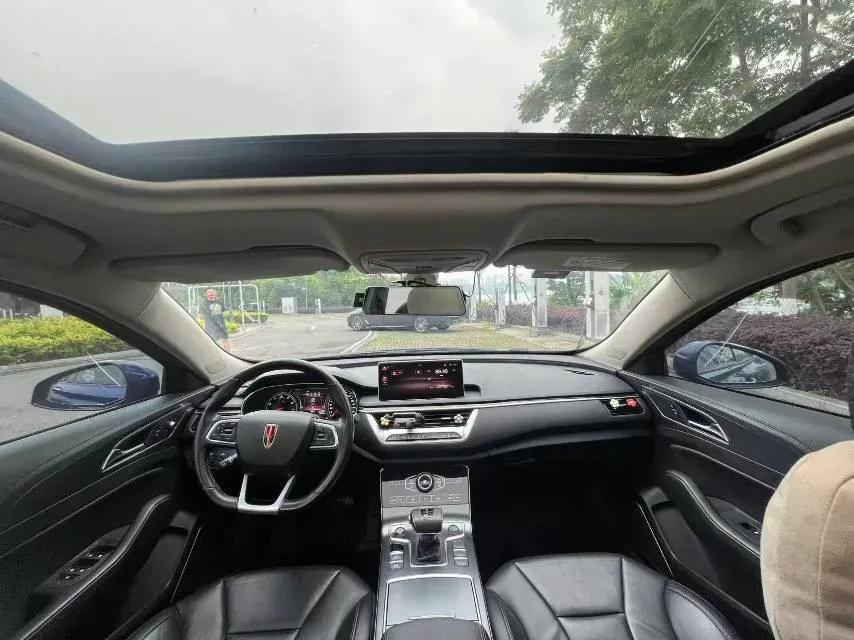 2020 HongQi H5 1.5T 169HP L4 7DCT,autocango,china used car exporter,china ev exporter,chinese used car exporter,chinese used ev exporter