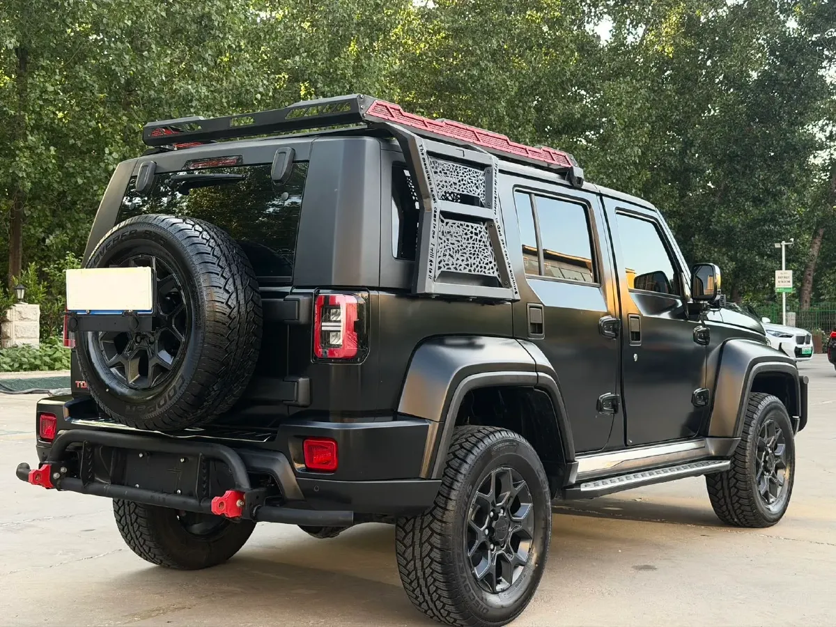 2024 Beijing BJ40 2.0T 163HP L4 8AT,autocango,china used car exporter,china ev exporter,chinese used car exporter,chinese used ev exporter