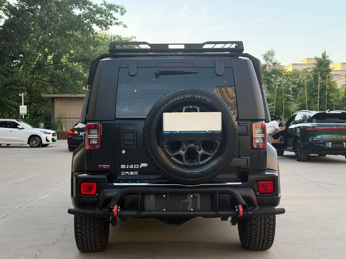 2024 Beijing BJ40 2.0T 163HP L4 8AT,autocango,china used car exporter,china ev exporter,chinese used car exporter,chinese used ev exporter