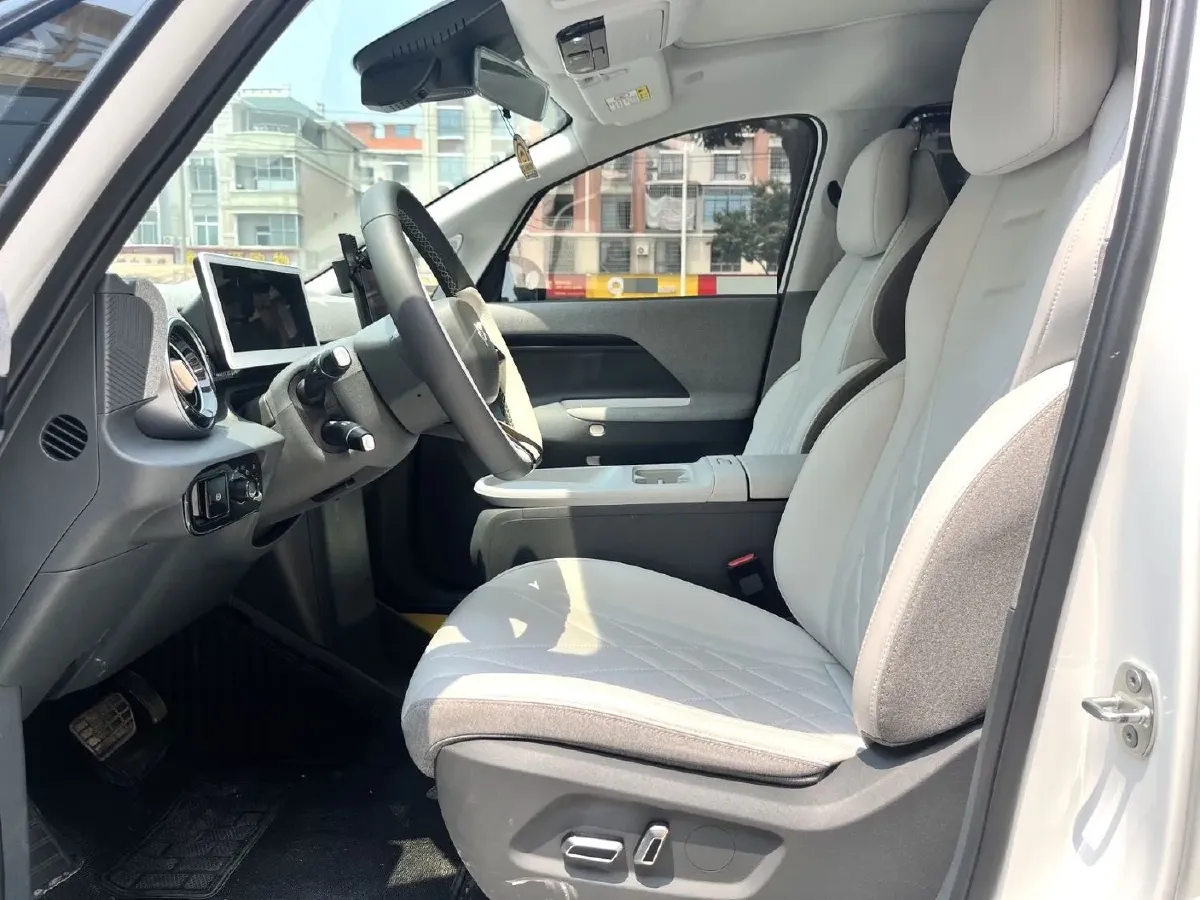 2023 JAC T8 2.0T 170HP L4 8AT,autocango,china used car exporter,china ev exporter,chinese used car exporter,chinese used ev exporter