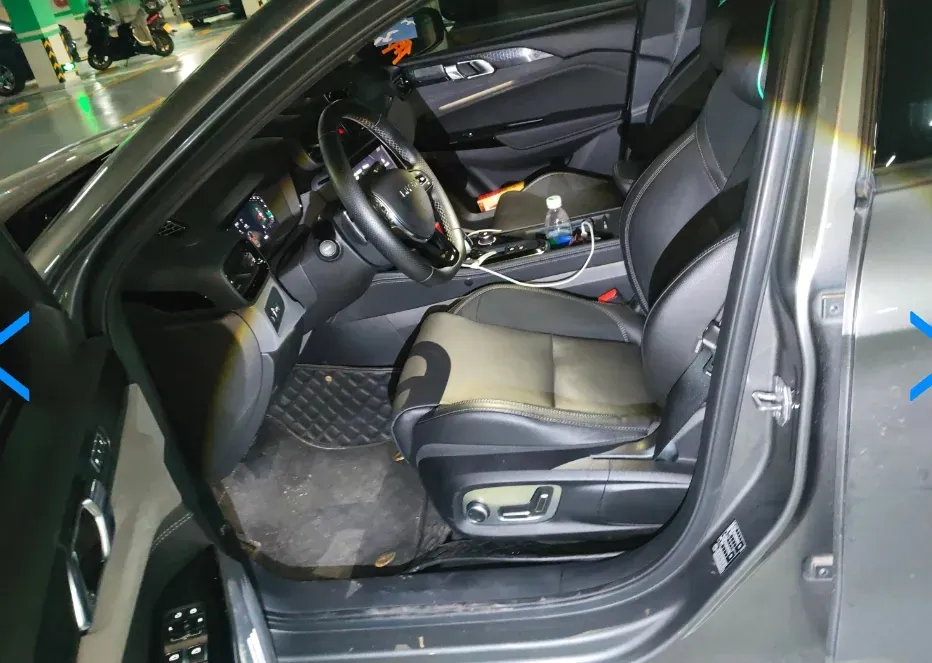 2021 LYNK&CO 03 2.0T 190HP L4 6AT,autocango,china used car exporter,china ev exporter,chinese used car exporter,chinese used ev exporter