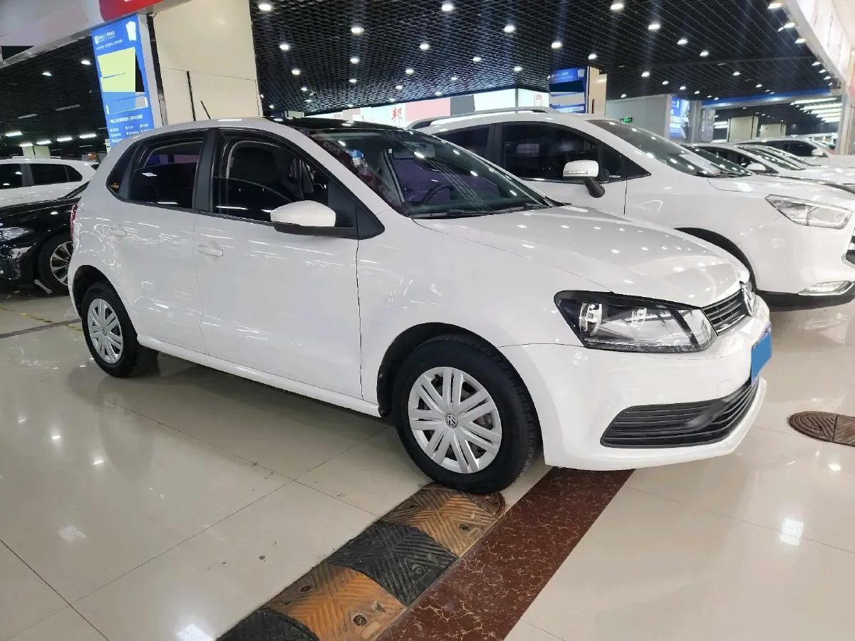 2014 Hyundai Reina 1.6L 123HP L4 4AT,autocango,china used car exporter,china ev exporter,chinese used car exporter,chinese used ev exporter