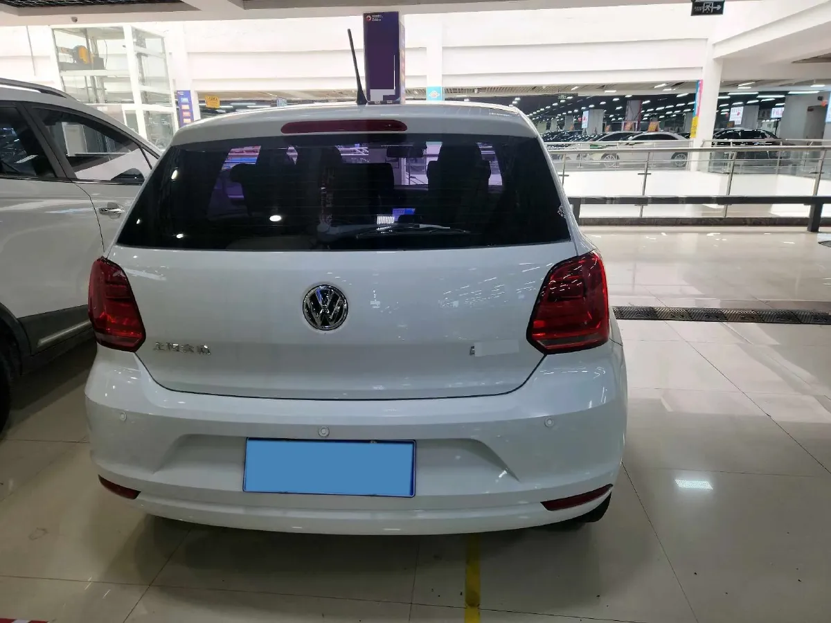 2014 Hyundai Reina 1.6L 123HP L4 4AT,autocango,china used car exporter,china ev exporter,chinese used car exporter,chinese used ev exporter