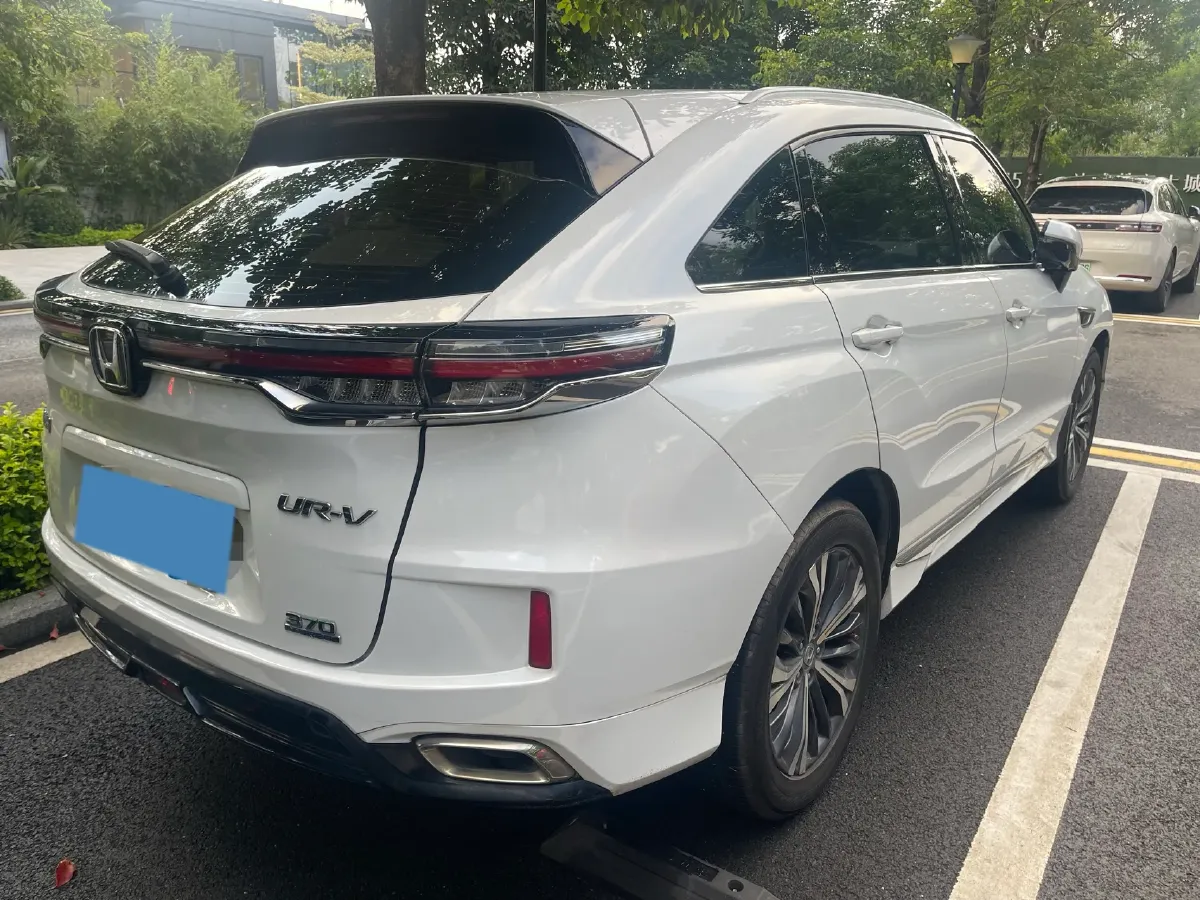2020 Honda UR-V 2.0T 272HP L4 9AT,autocango,china used car exporter,china ev exporter,chinese used car exporter,chinese used ev exporter