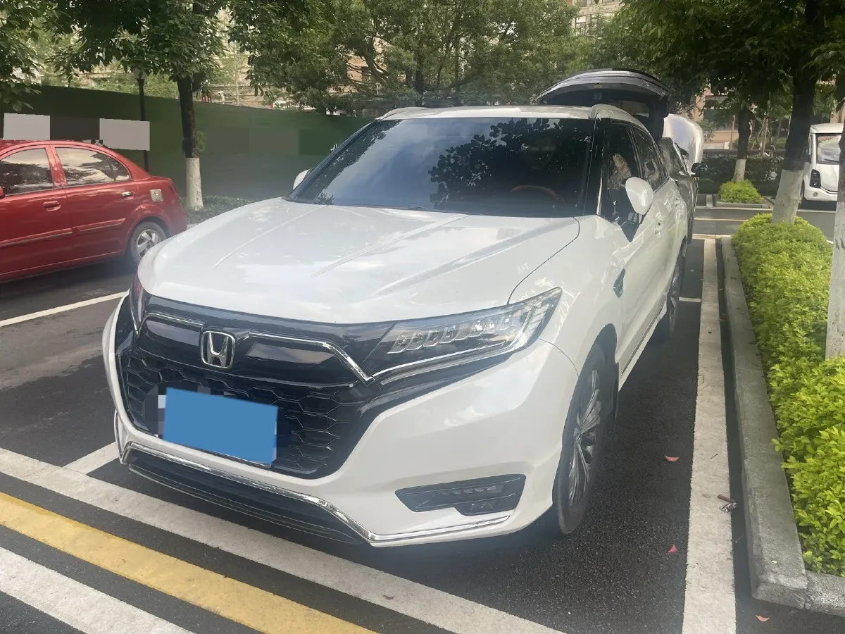 2020 Honda UR-V 2.0T 272HP L4 9AT,autocango,china used car exporter,china ev exporter,chinese used car exporter,chinese used ev exporter