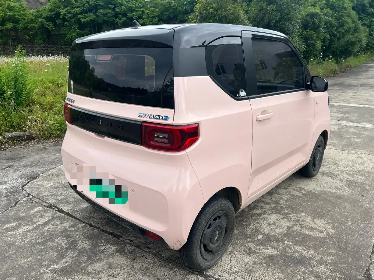2022 WuLing HongGuang MINI EV BEV 9KWH,autocango,china used car exporter,china ev exporter,chinese used car exporter,chinese used ev exporter