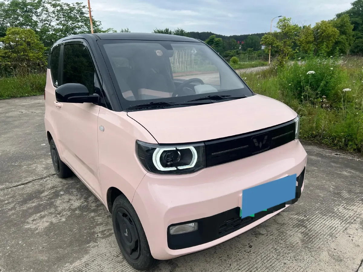 2022 WuLing HongGuang MINI EV BEV 9KWH,autocango,china used car exporter,china ev exporter,chinese used car exporter,chinese used ev exporter