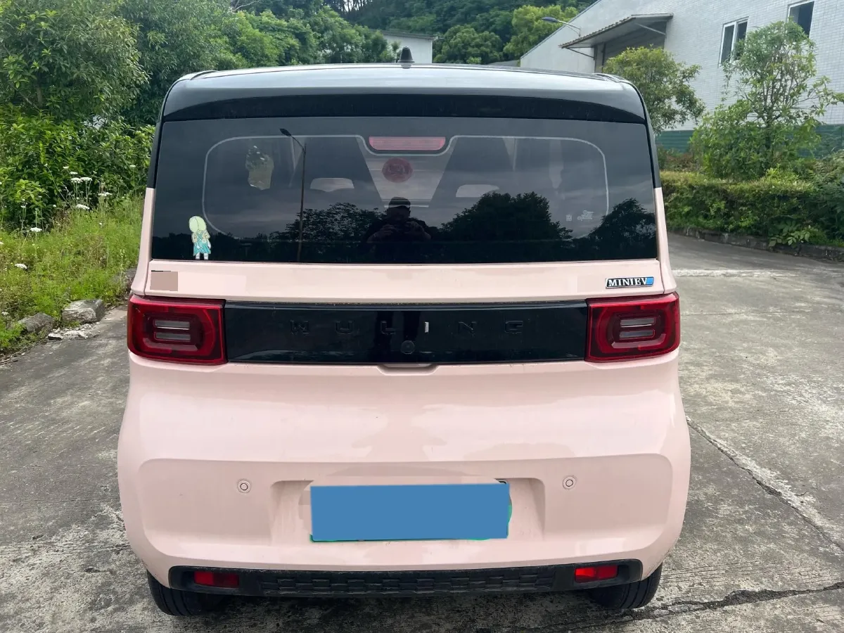 2022 WuLing HongGuang MINI EV BEV 9KWH,autocango,china used car exporter,china ev exporter,chinese used car exporter,chinese used ev exporter
