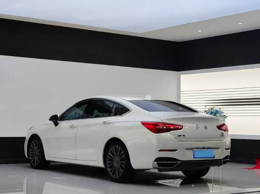 2020 HongQi H5 1.5T 169HP L4 7DCT,autocango,china used car exporter,china ev exporter,chinese used car exporter,chinese used ev exporter
