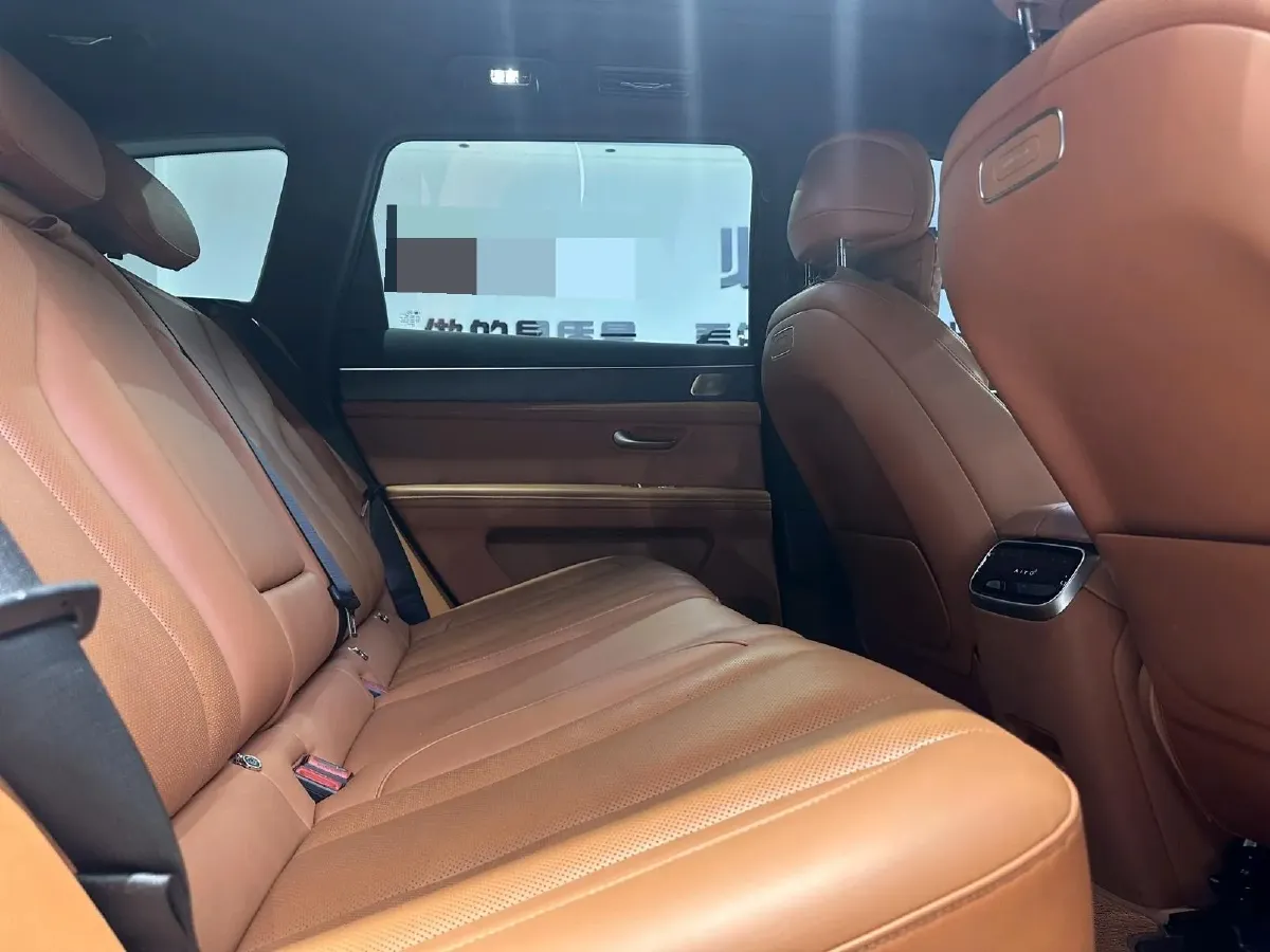 2026 AITO AITO M7 REEV 160HP REEV,autocango,china used car exporter,china ev exporter,chinese used car exporter,chinese used ev exporter