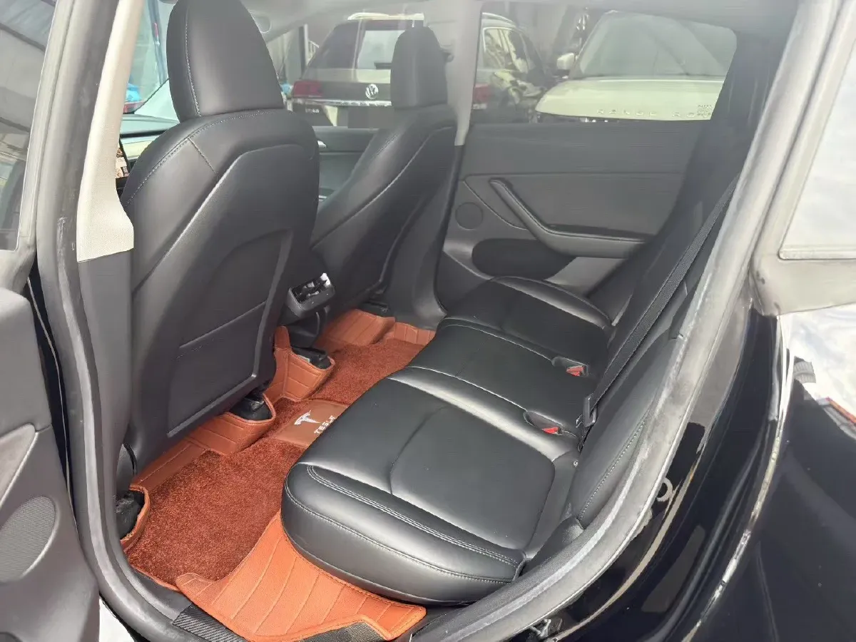 2022 Tesla Model Y BEV 60KWH,autocango,china used car exporter,china ev exporter,chinese used car exporter,chinese used ev exporter