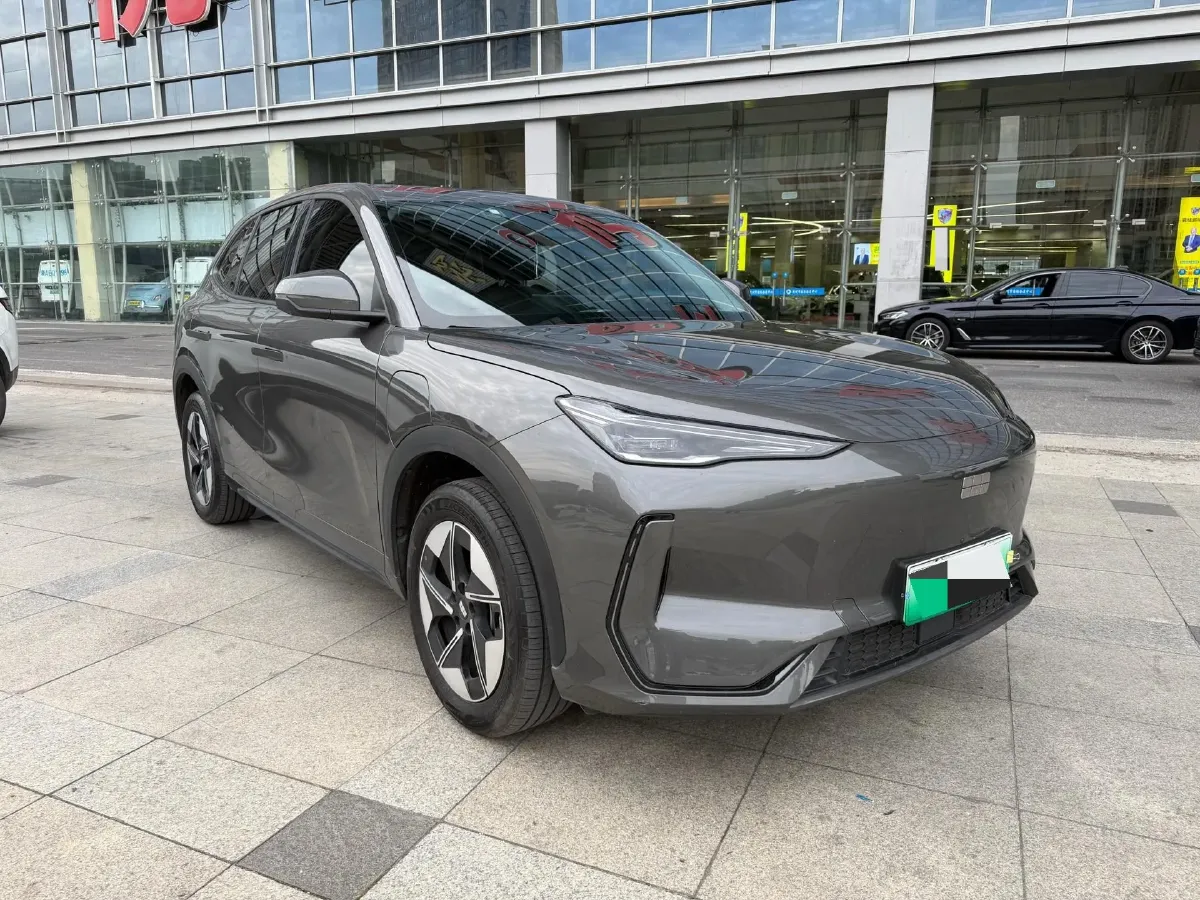 2024 Geely Emgrand L HiP 1.5T 181HP L4 3DHT PHEV 15.5KWH,autocango,china used car exporter,china ev exporter,chinese used car exporter,chinese used ev exporter