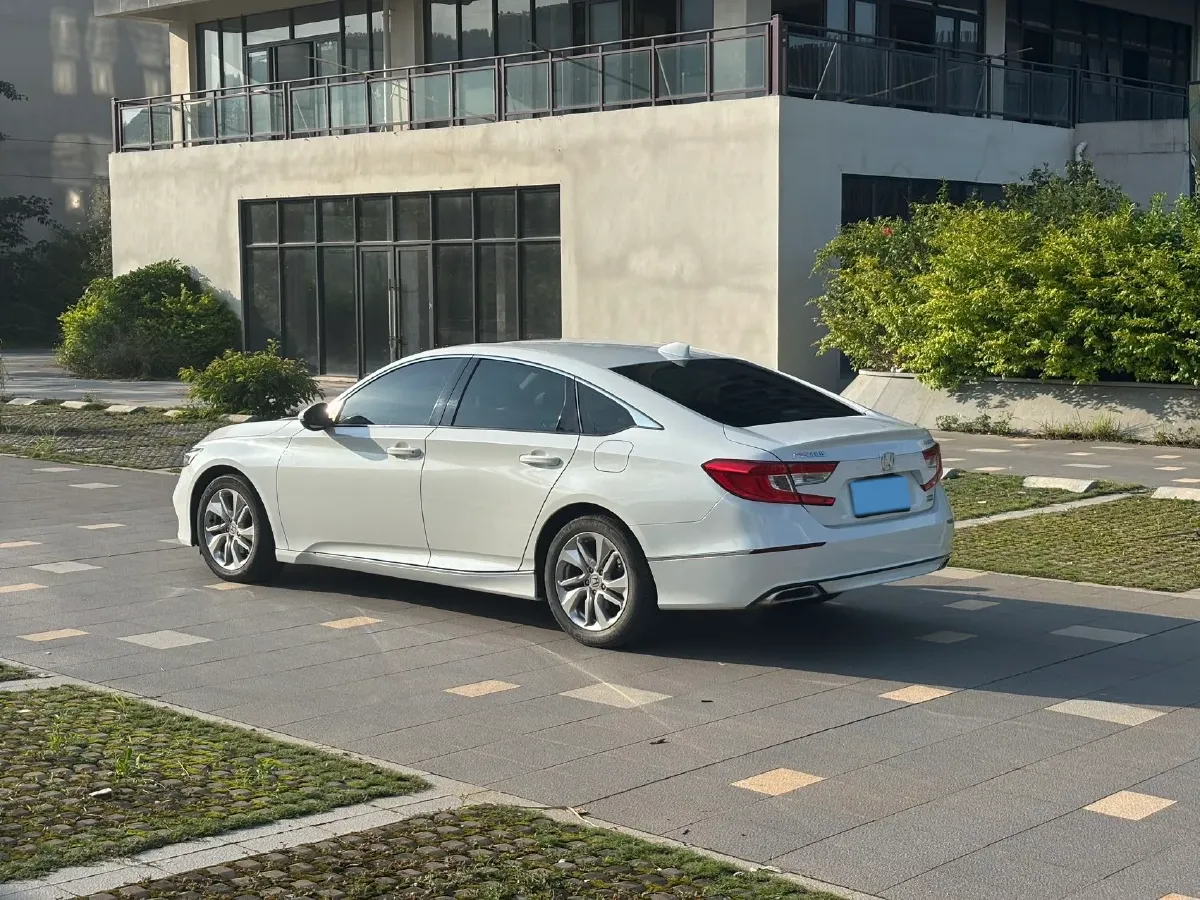 2018 Honda Accord 1.5T 194HP L4 CVT,autocango,china used car exporter,china ev exporter,chinese used car exporter,chinese used ev exporter