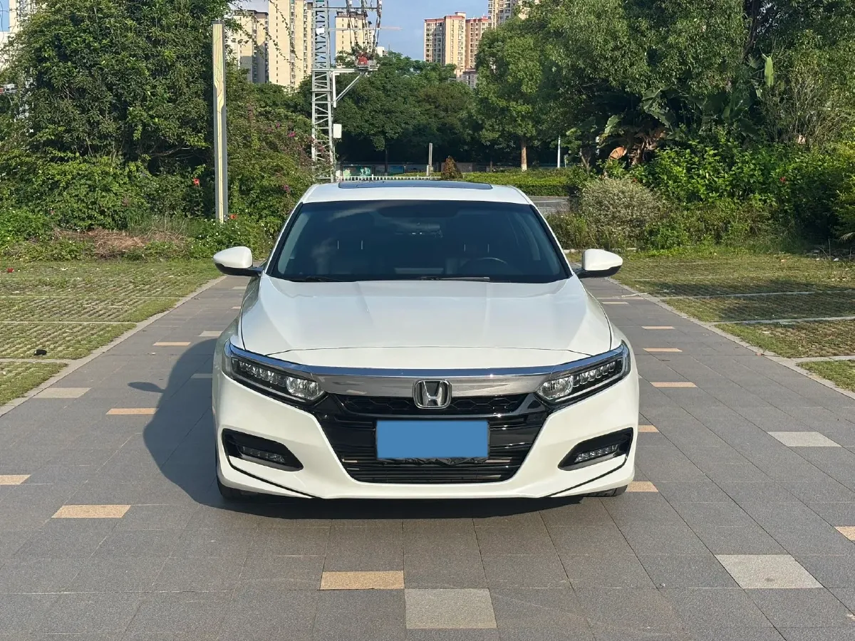 2018 Honda Accord 1.5T 194HP L4 CVT,autocango,china used car exporter,china ev exporter,chinese used car exporter,chinese used ev exporter