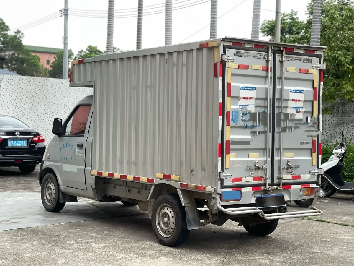 2016 WuLing ZhiGuang Mini Truck 1.2L 82HP L4 5MT,autocango,china used car exporter,china ev exporter,chinese used car exporter,chinese used ev exporter