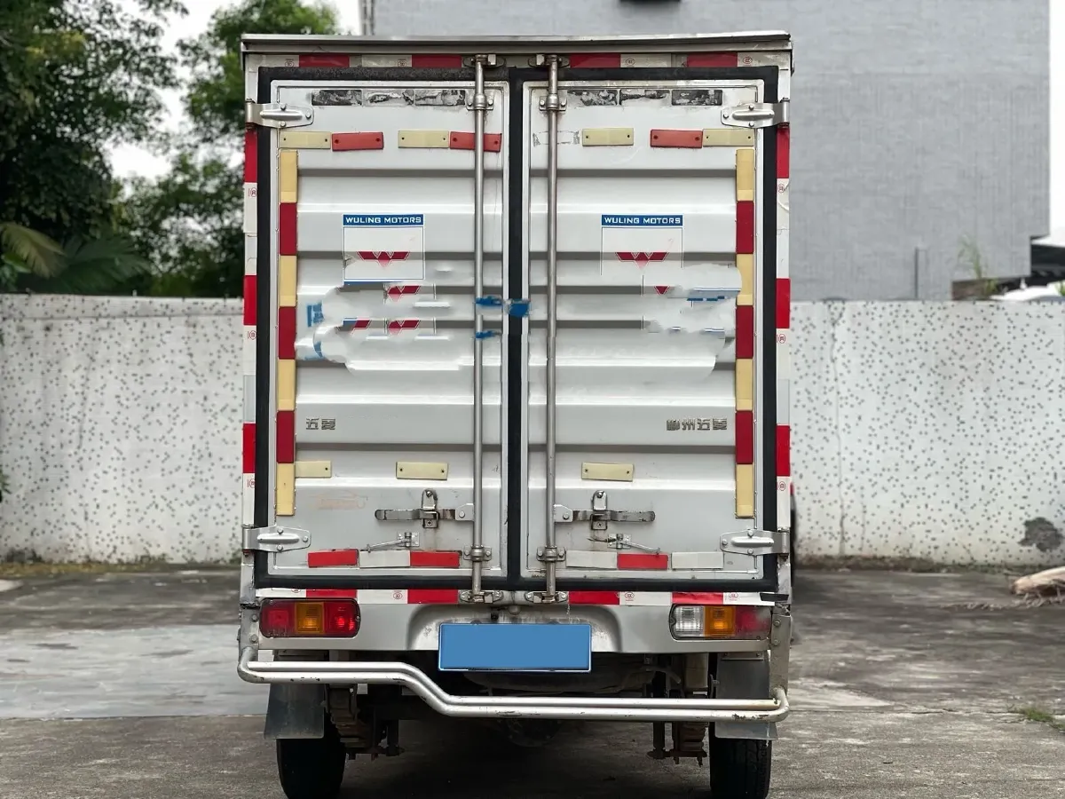 2016 WuLing ZhiGuang Mini Truck 1.2L 82HP L4 5MT,autocango,china used car exporter,china ev exporter,chinese used car exporter,chinese used ev exporter