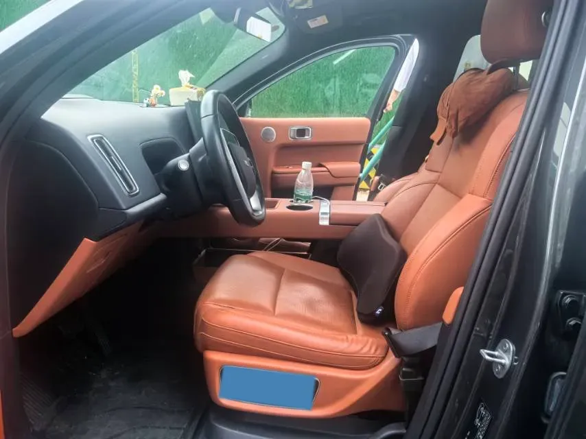 2023 Li L8 Range Extended 154HP REEV 40.9KWH,autocango,china used car exporter,china ev exporter,chinese used car exporter,chinese used ev exporter