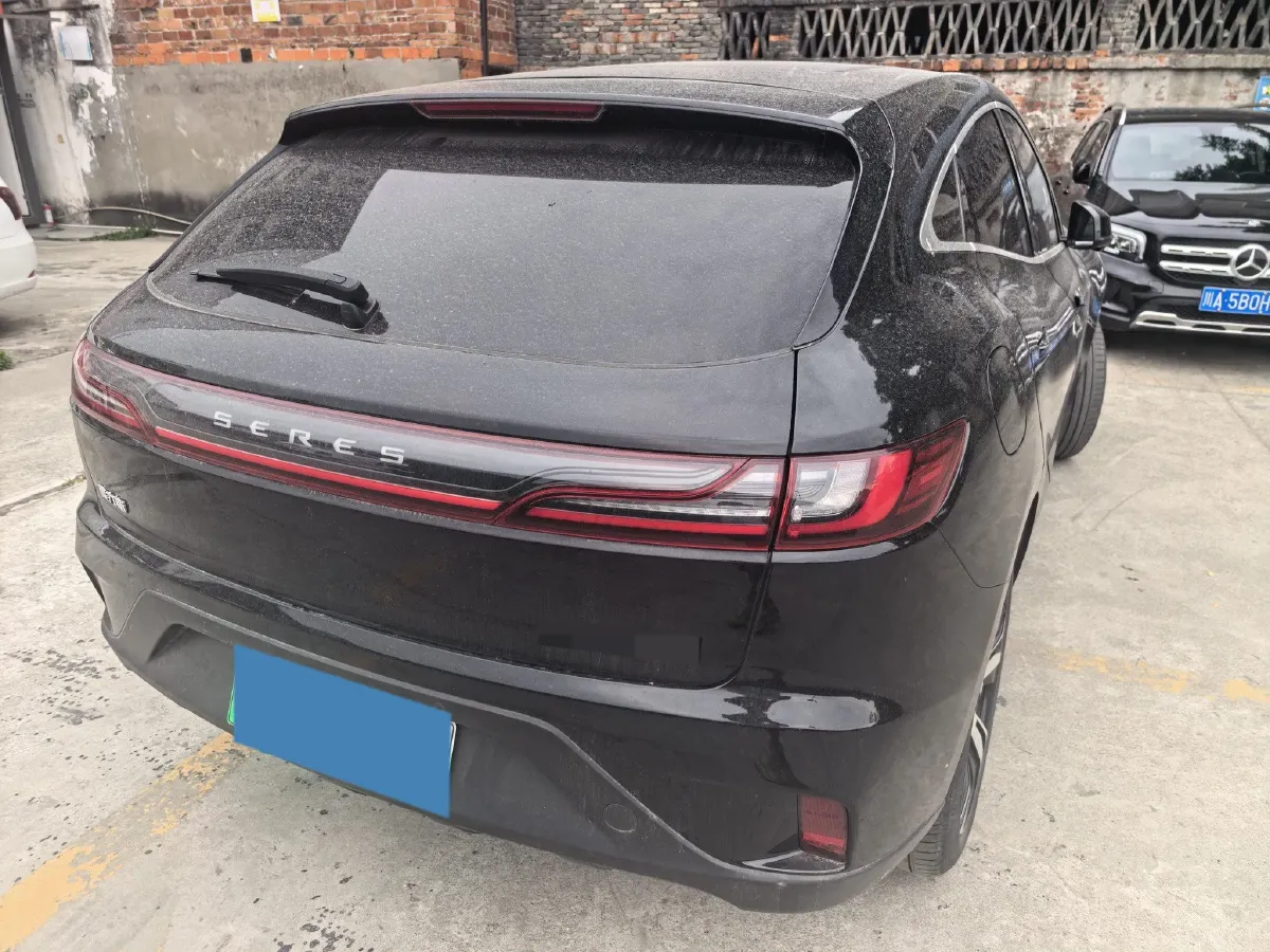 2021 SERES SF5 Range Extended 112HP REEV 35KWH,autocango,china used car exporter,china ev exporter,chinese used car exporter,chinese used ev exporter