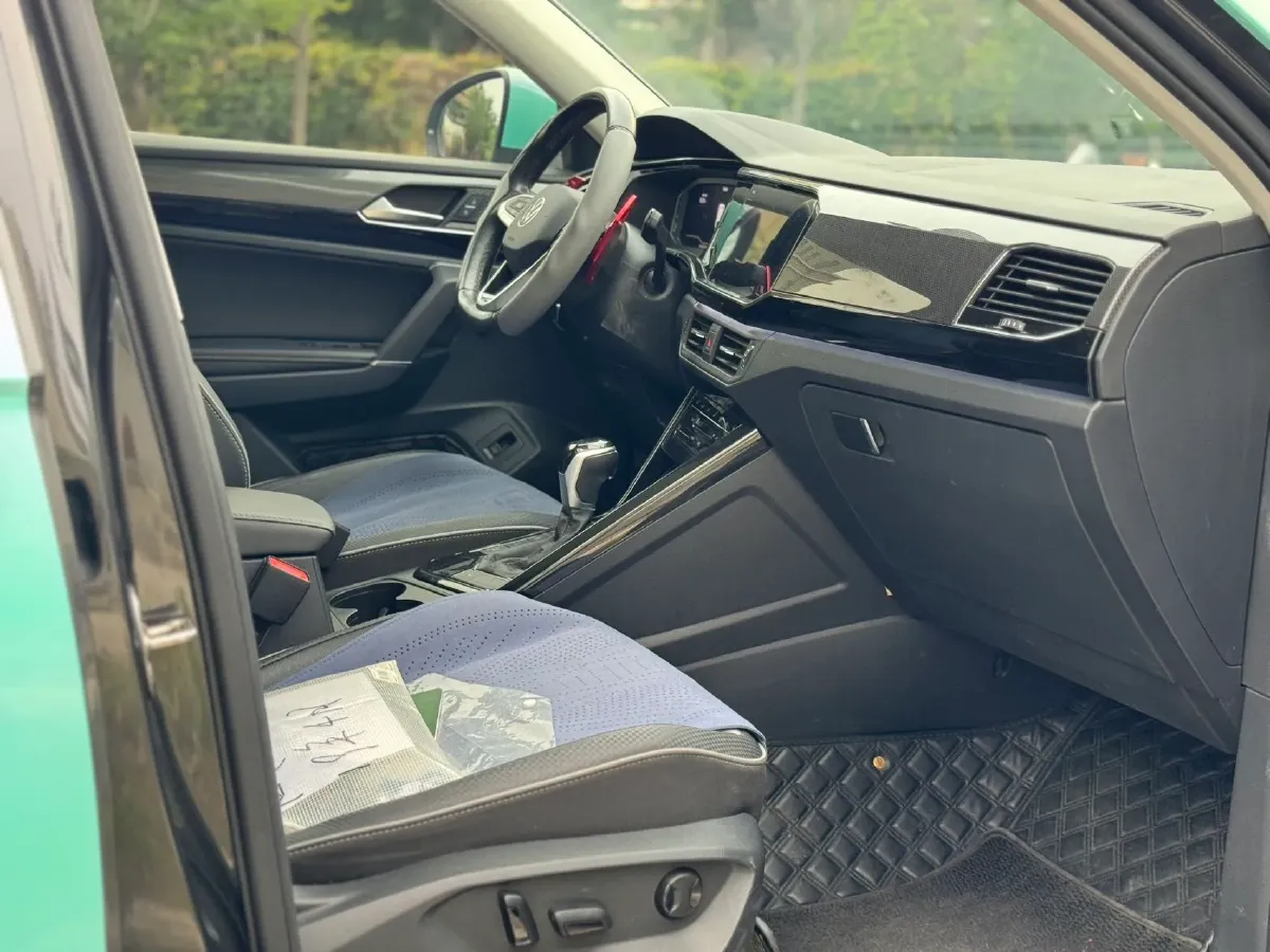 2020 Volkswagen Tayron X 2.0T 186HP L4 7DCT,autocango,china used car exporter,china ev exporter,chinese used car exporter,chinese used ev exporter