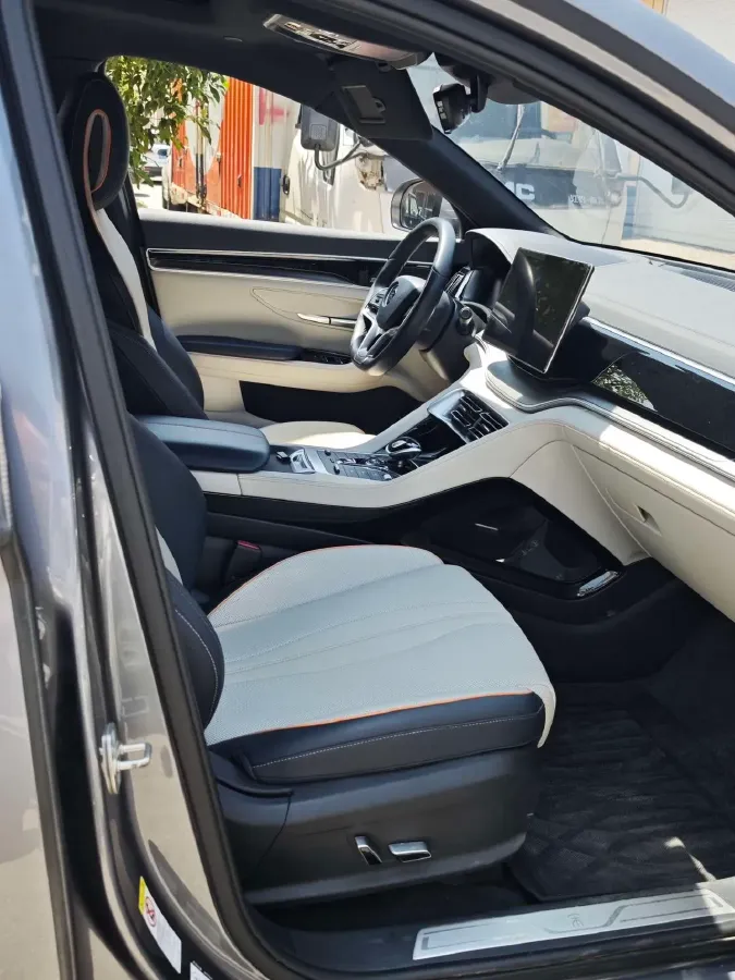 2022 Hyundai Tucson 2.0L 150HP L4 6AT Hybrid,autocango,china used car exporter,china ev exporter,chinese used car exporter,chinese used ev exporter