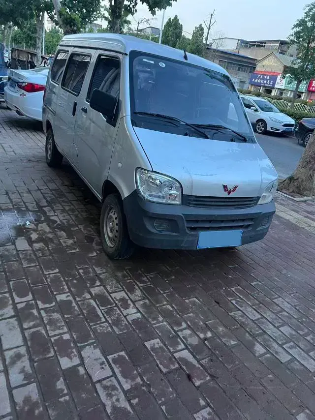 2023 WuLing ZhiGuang 1.5L 102HP L4 5MT,autocango,china used car exporter,china ev exporter,chinese used car exporter,chinese used ev exporter